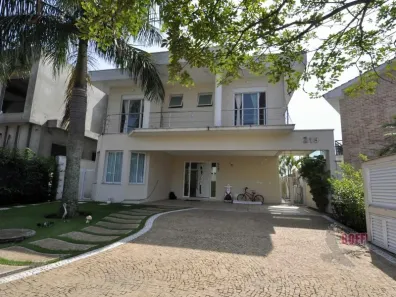 Sobrado com 4 Quartos para alugar, 346m² no Adalgisa, Osasco