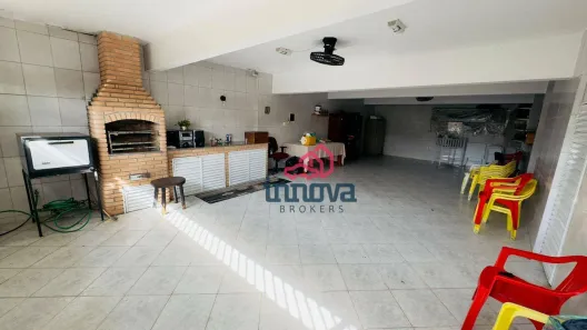 Sobrado com 3 Quartos à venda, 154m² no Bortolândia, São Paulo