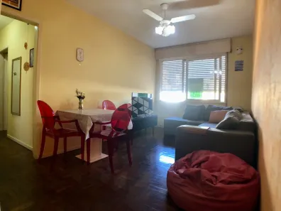Apartamento com 2 Quartos à venda, 72m² no Passo da Areia, Porto Alegre