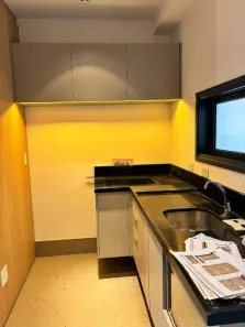 Apartamento com 1 Quarto para alugar, 50m² no Cambuí, Campinas