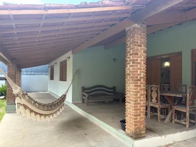 Casa de Condomínio com 3 Quartos para alugar, 280m² no Ipitanga, Lauro de Freitas