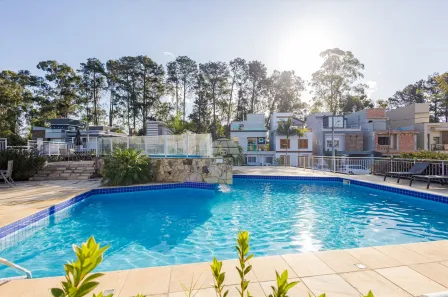 Lote/Terreno à venda, 150m² no Umbará, Curitiba