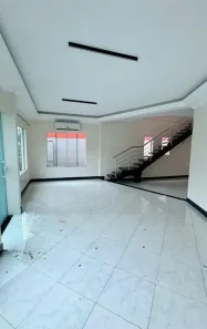 Casa de Condomínio com 4 Quartos para alugar, 224m² no Flores, Manaus