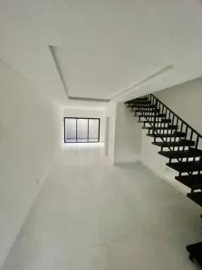 Sobrado com 2 Quartos à venda, 86m² no Tabuleiro dos Oliveiras, Itapema