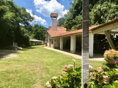 Fazenda/Sítio com 6 Quartos à venda, 1200m² no Saboó, Mairiporã