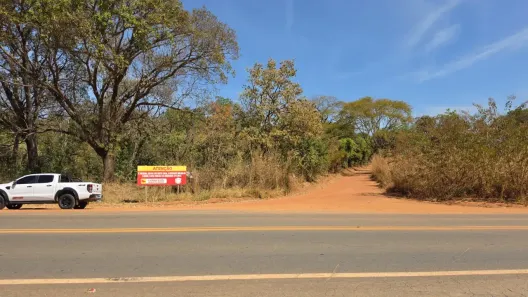 Fazenda/Sítio à venda, 20000m² no Área Rural de Caldazinha, Caldazinha