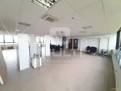 Sala Comercial com 1 Quarto para alugar, 228m² no Morada da Colina, Uberlândia