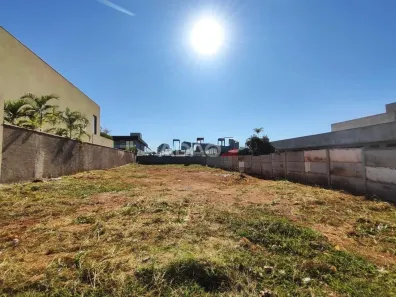 Lote/Terreno à venda, 560m² no Residencial Goiânia Golfe Clube, Goiânia