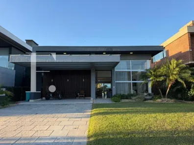 Casa de Condomínio com 3 Quartos à venda, 185m² no XANGRI-LÁ, Xangri-Lá