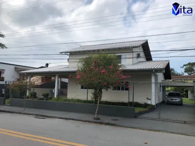 Casa com 3 Quartos à venda, 240m² no Ponta das Canas, Florianópolis
