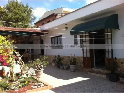 Sobrado com 4 Quartos à venda, 300m² no Vila Floresta, Santo André