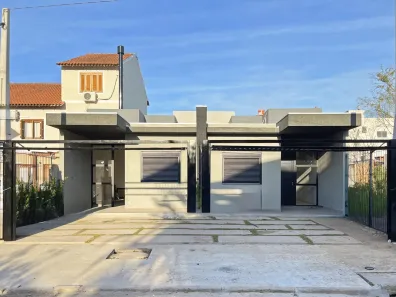 Casa com 2 Quartos à venda, 80m² no Hípica, Porto Alegre