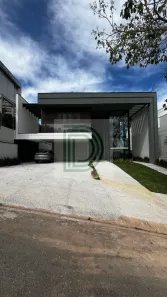 Casa de Condomínio com 5 Quartos à venda, 377m² no Paisagem Renoir, Cotia