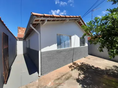 Casa com 3 Quartos para alugar, 85m² no Jardim Maria Bonati Bordignon, Mogi Mirim