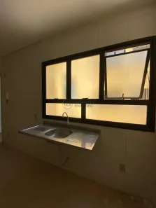 Apartamento com 2 Quartos para alugar, 39m² no Centro, Rio Grande