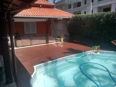 Casa com 3 Quartos à venda, 180m² no Ingleses do Rio Vermelho, Florianópolis