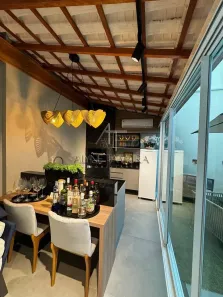 Sobrado com 4 Quartos para venda ou aluguel, 350m² no Jardim Maia, Guarulhos