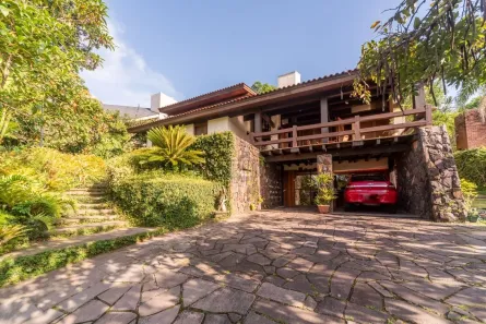 Casa com 3 Quartos à venda, 380m² no Cavalhada, Porto Alegre