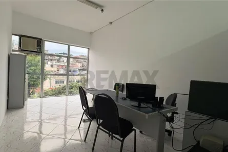 Sala Comercial à venda, 36m² no Tauá, Rio de Janeiro