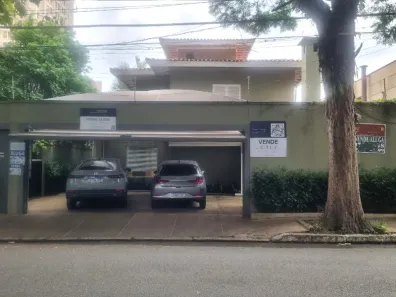 Casa com 3 Quartos para venda ou aluguel, 350m² no Jardim Europa, São Paulo