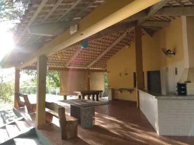 Fazenda/Sítio com 2 Quartos à venda, 100m² no Estância Vargem Bonita, Senador Canedo