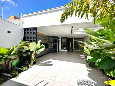 Casa com 3 Quartos à venda, 130m² no Jardim Tóquio, Maringá
