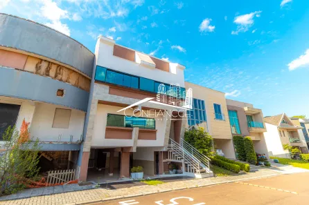 Casa de Condomínio com 3 Quartos à venda, 300m² no Bairro Alto, Curitiba