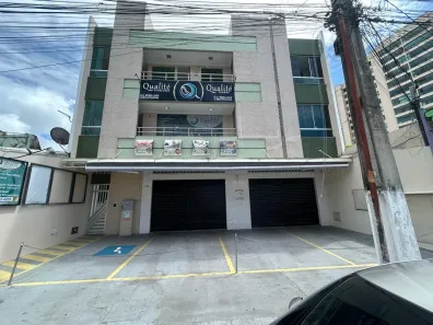 Apartamento com 2 Quartos para alugar, 70m² no Luzia, Aracaju