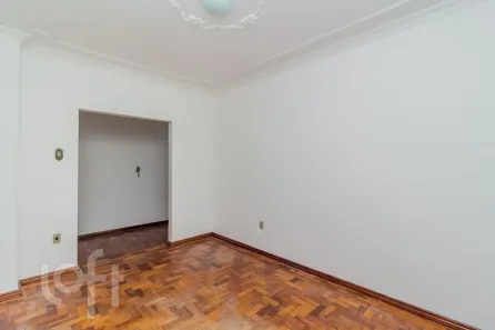 Apartamento com 2 Quartos à venda, 45m² no Independência, Porto Alegre