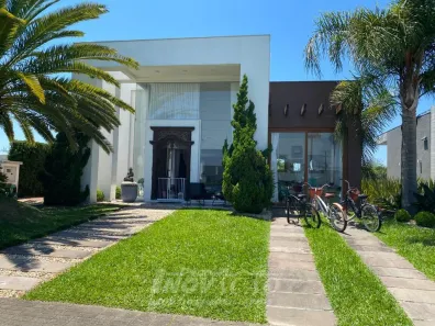 Casa com 3 Quartos à venda, 198m² no Capão da Canoa, Capão da Canoa