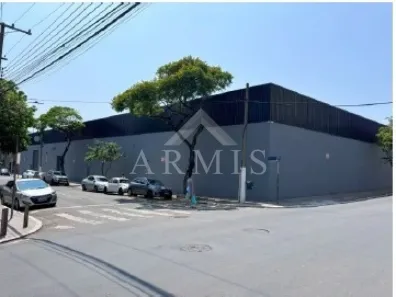 Galpão/Depósito/Armazém à venda, 3300m² no Cambuci, São Paulo