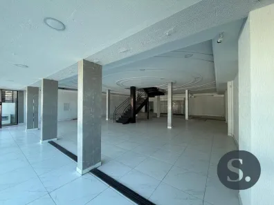 Ponto Comercial para alugar, 680m² no Chácara Girassol, Americana