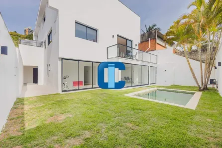 Casa com 4 Quartos à venda, 450m² no Jardim das Bandeiras, São Paulo
