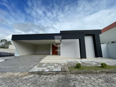 Casa com 3 Quartos à venda, 320m² no Aeroporto, Barbacena