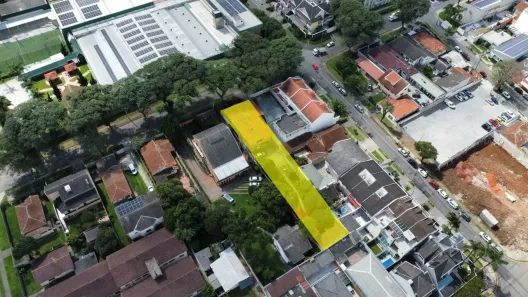 Lote/Terreno à venda, 660m² no Água Verde, Curitiba
