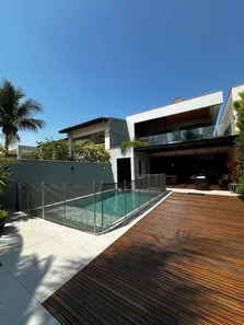Casa com 5 Quartos à venda, 350m² no Barra da Tijuca, Rio de Janeiro