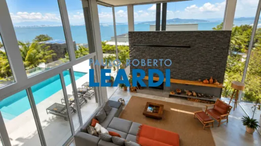 Casa com 4 Quartos para alugar, 560m² no Cacupé, Florianópolis