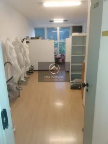 Sala Comercial à venda, 30m² no Piratininga, Niterói