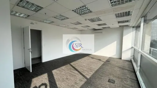 Sala Comercial para alugar, 135m² no Pinheiros, São Paulo