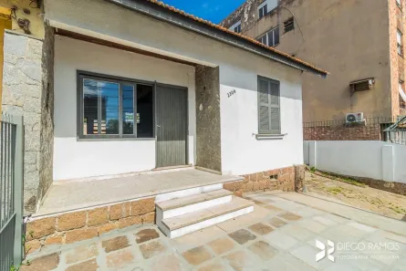 Imóvel Comercial para alugar, 67m² no Passo da Areia, Porto Alegre