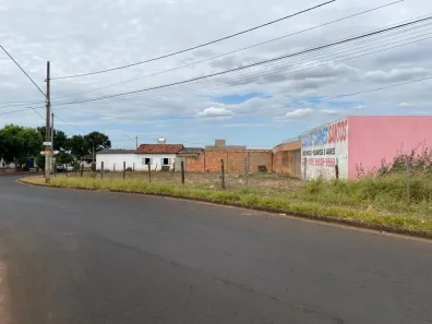 Lote/Terreno à venda, 588m² no Panorama, Uberlândia