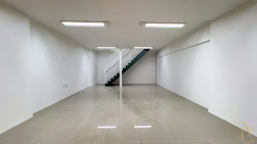 Ponto Comercial para alugar, 71m² no Centro, Florianópolis