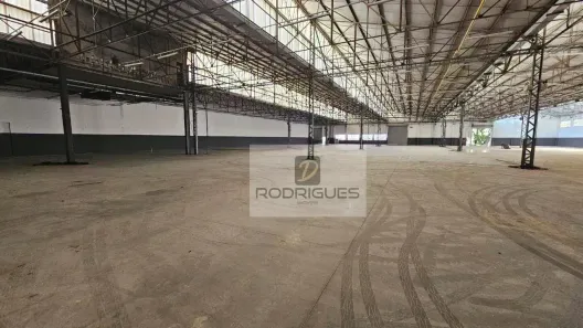 Galpão/Depósito/Armazém para alugar, 2450m² no Conceição, Diadema