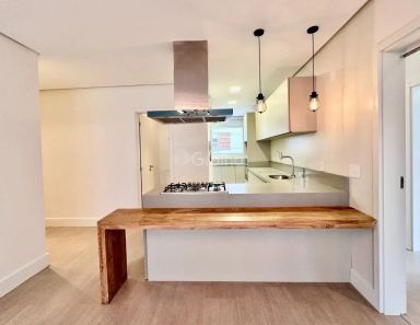Apartamento com 3 Quartos à venda, 94m² no Centro, Florianópolis