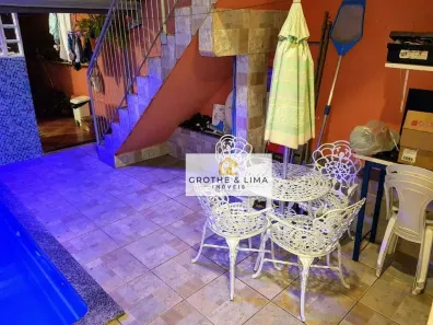 Sobrado com 3 Quartos à venda, 130m² no Vila Tatetuba, São José dos Campos