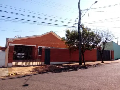 Imóvel Comercial com 3 Quartos à venda, 235m² no Jardim Adalgisa, Araraquara