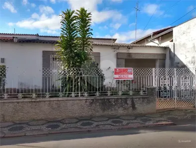 Casa com 4 Quartos à venda, 229m² no Centro, Itapetininga