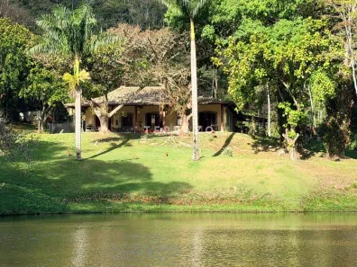 Fazenda/Sítio com 5 Quartos à venda, 500m² no Cruzeiro, Teresópolis