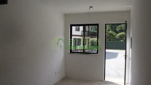 Apartamento com 3 Quartos para alugar, 70m² no Corrêas, Petrópolis