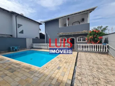 Casa com 5 Quartos à venda, 360m² no Piratininga, Niterói